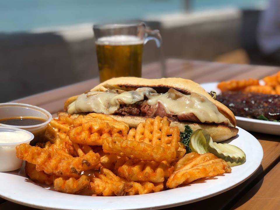 Shuckers Bar and Grill Restaurant, Miami Beach